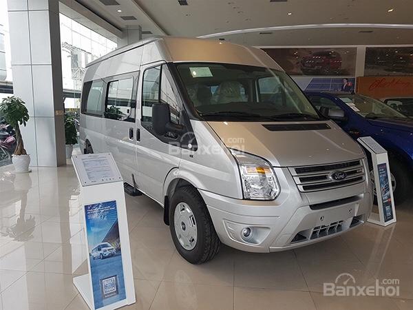 Bán Ford Transit 16 chỗ 2018, hỗ trợ vay-trả trước 240tr, thủ tục đơn giản