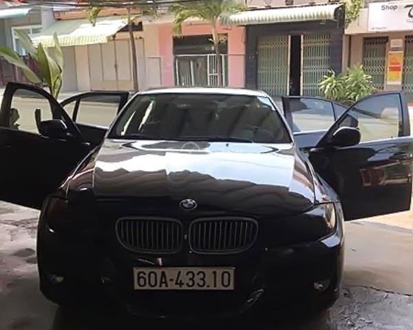 Bán BMW 3 Series 325i đời 2010, màu đen, nhập khẩu