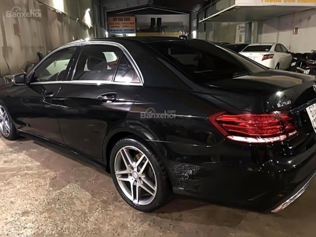 Bán Mercedes E250 AMG sản xuất 2015, màu đen còn mới