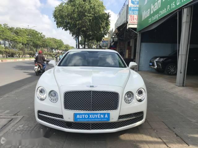 Bán Bentley Continental Flying Spur 6.0L đời 2014, màu trắng, xe nhập 