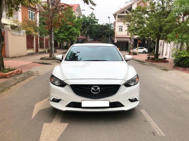 Bán Mazda 6 2.5 sản xuất năm 2015, màu trắng chính chủ, giá chỉ 835 triệu