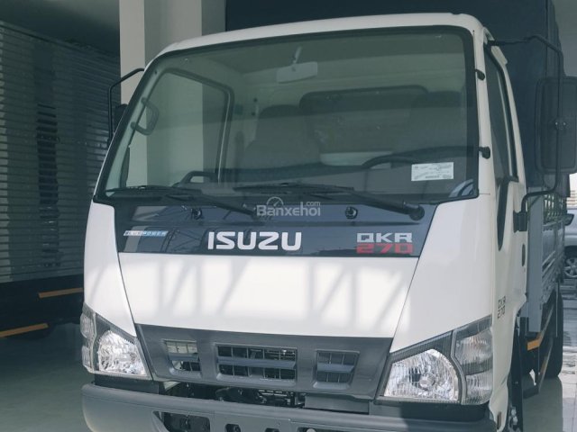 Cần bán Isuzu QKR 77F đời 2018, màu trắng, giao xe tháng 08/2018 chỉ 460 triệu