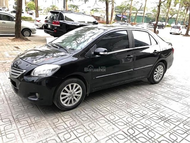 Cần bán Toyota Vios 1.5MT 2011, màu đen chính chủ