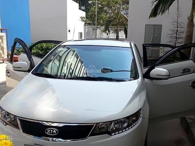 Bán Kia Forte S 1.6 AT sản xuất năm 2013, màu trắng còn mới  