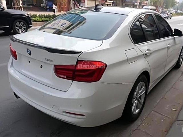 Bán BMW 3 Series 320i đời 2016, màu trắng, nhập khẩu