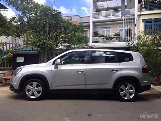 Bán Chevrolet Orlando LT đời 2017, màu bạc