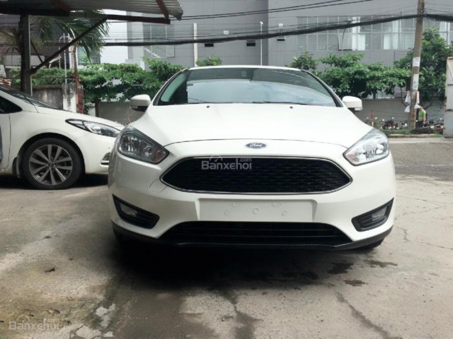 Bán Ford Focus, quà tặng giá trị lên đến 100 triệu, liên hệ ngay Xuân Liên 0963 241 349