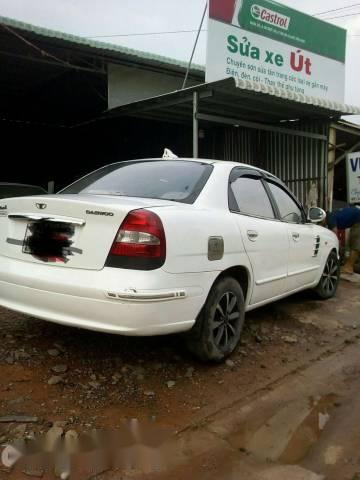 Bán ô tô Daewoo Nubira 1.6 2002, màu trắng, 120 triệu