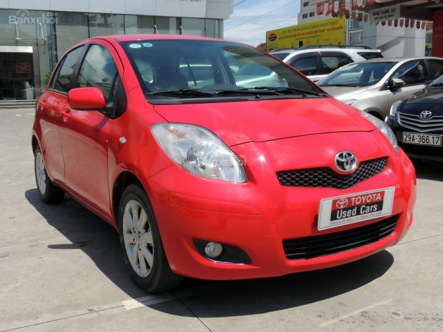 Bán xe Toyota Yaris 1.3 năm 2009, màu đỏ, nhập khẩu nguyên chiếc