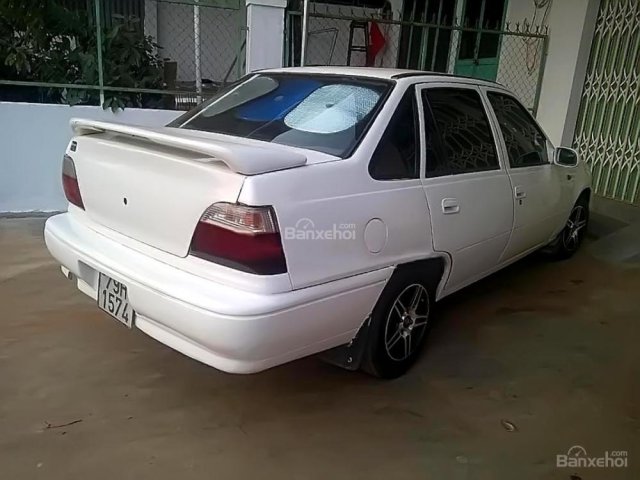 Cần bán xe Daewoo Cielo đời 1996, màu trắng