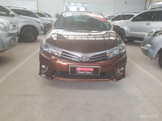 Bán ô tô Toyota Corolla Altis 2.0V sản xuất năm 2014, màu nâu, giá tốt