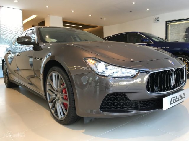 Bán xe Maserati Ghibli SQ4 cao cấp mới, Maserati Ghibli SQ4 truyền động 4 bánh mới