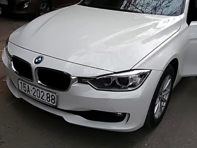 Bán BMW 3 Series 320i năm 2016, màu trắng, xe nhập chính chủ