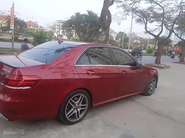 Bán Mercedes E250 AMG sản xuất 2015, màu đỏ như mới