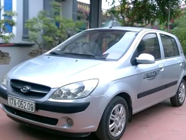 Bán Hyundai Getz 1.1 MT năm 2009, màu bạc, nhập khẩu nguyên chiếc giá cạnh tranh