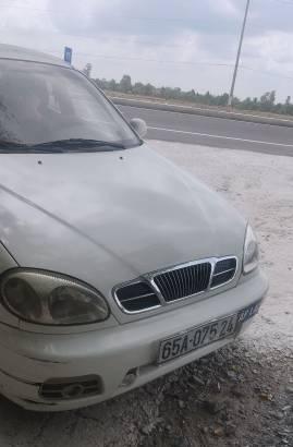 Bán ô tô Daewoo Gentra năm 2003, màu trắng 