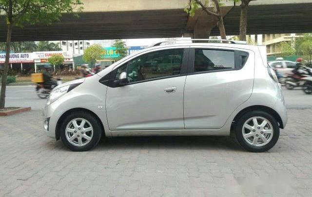 Bán Chevrolet Spark 1.2 LT sản xuất 2011, màu bạc