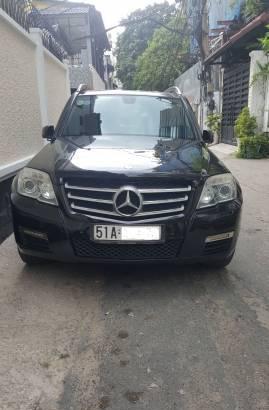 Cần bán Mercedes GLK 300 đời 2009, màu đen