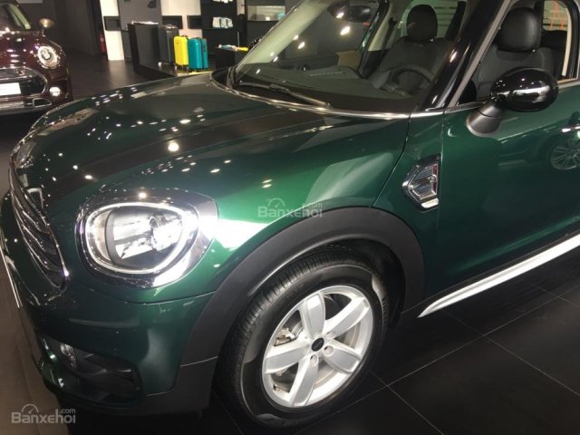 Mini Cooper Countryman 2018, màu xanh