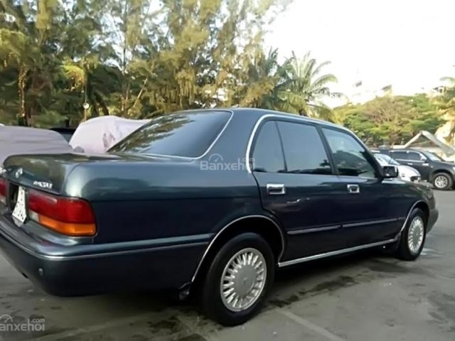 Cần bán gấp Toyota Crown Super Saloon 1996, màu xanh lam chính chủ