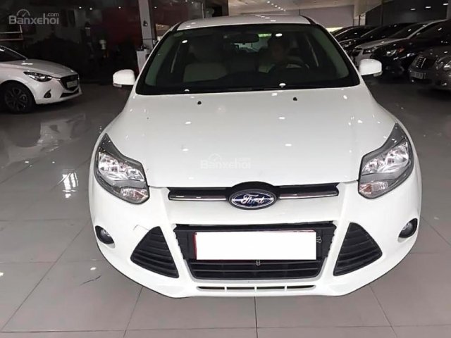 Cần bán lại xe Ford Focus đời 2013, màu trắng chính chủ, giá chỉ 515 triệu