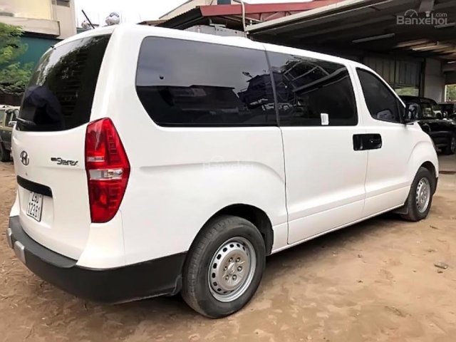 Bán xe Hyundai Grand Starex Van 2.5 MT 2016, màu trắng, nhập khẩu 