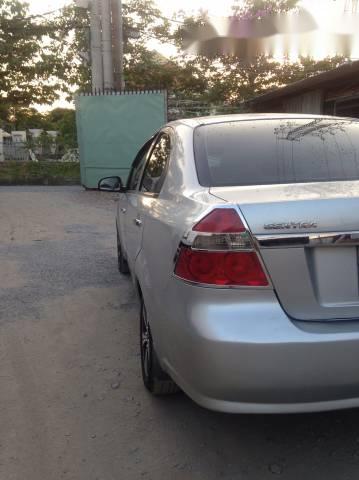 Bán Daewoo Gentra sản xuất năm 2006, màu bạc xe gia đình, giá chỉ 175 triệu