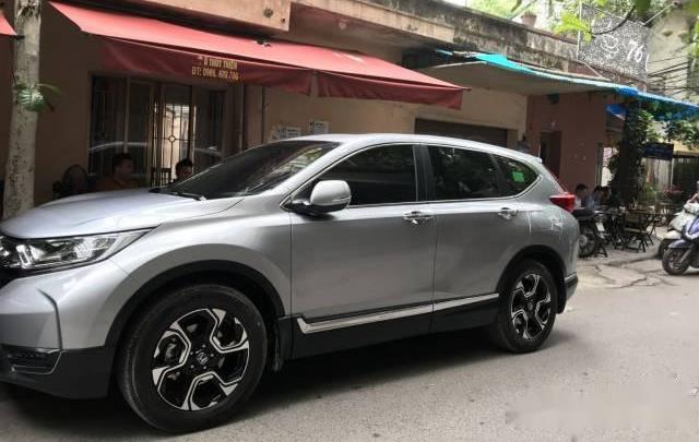 Bán ô tô Honda CR V đời 2018, màu bạc  