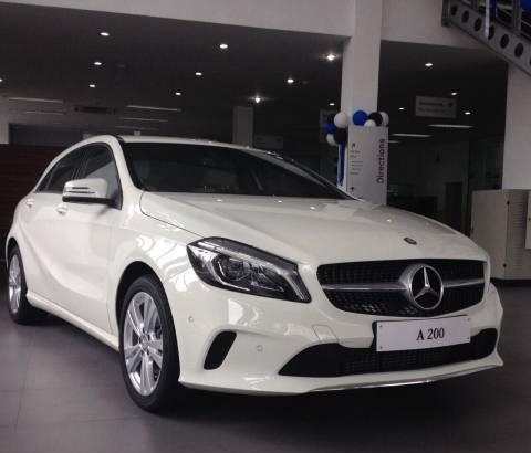 Bán xe Mercedes A200 sản xuất năm 2018, màu trắng