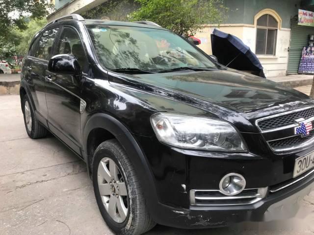 Cần bán gấp Chevrolet Captiva Maxx MT đời 2010, màu đen chính chủ