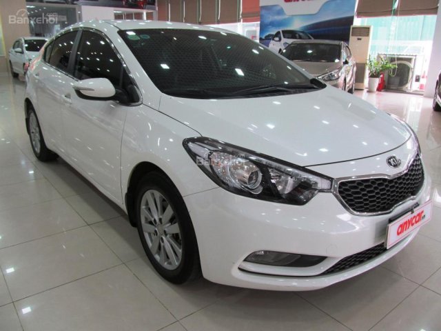 Cần bán Kia K3 1.6MT năm sản xuất 2015, màu trắng giá cạnh tranh