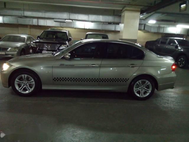 Cần bán xe BMW 3 Series 325i năm sản xuất 2008, nhập khẩu mới chạy 80000km