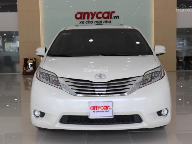 Bán ô tô Toyota Sienna 3.5L 2015, màu trắng bản Limited