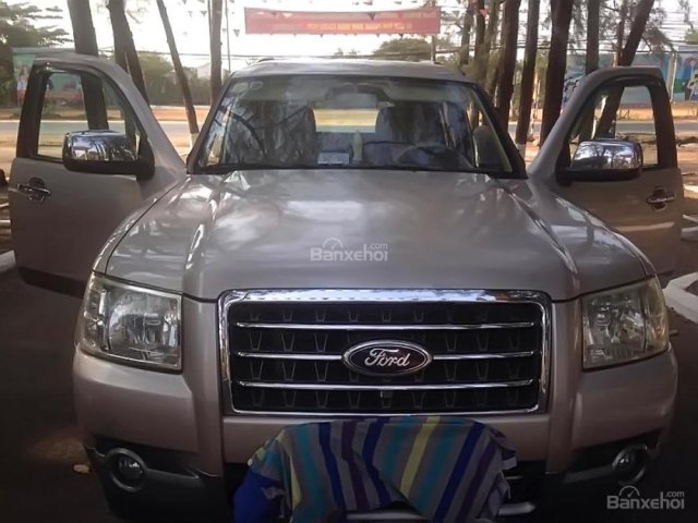 Bán ô tô Ford Everest đời 2008, màu bạc còn mới, giá tốt