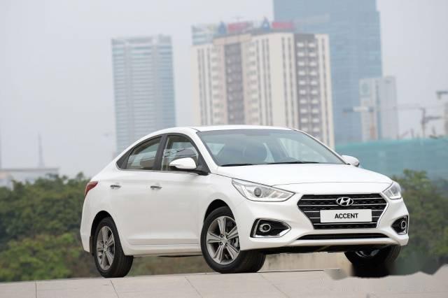 Cần bán xe Hyundai Accent sản xuất năm 2018, màu trắng