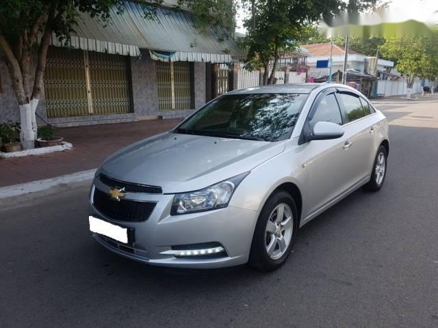 Bán Chevrolet Cruze LS 1.6 sản xuất năm 2012, màu bạc số sàn, giá tốt