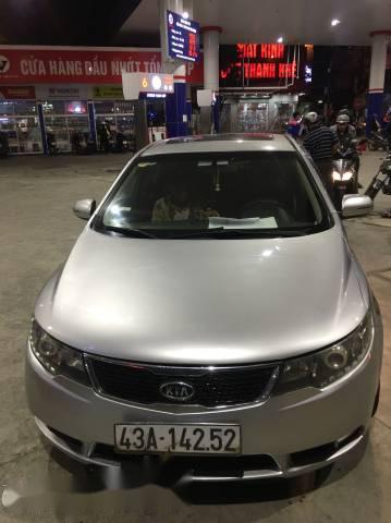 Cần bán Kia Cerato năm 2010, màu bạc, nhập khẩu nguyên chiếc số tự động, giá tốt