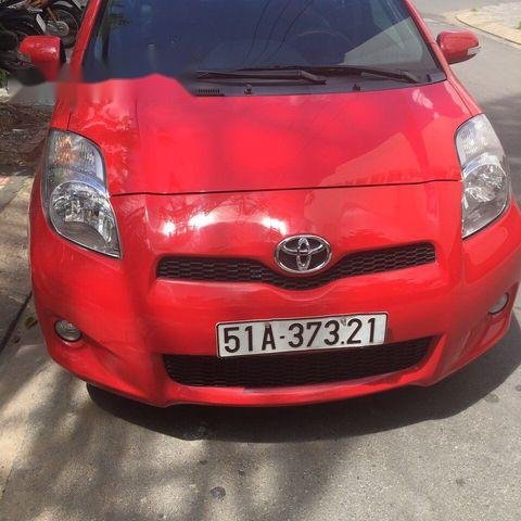 Cần bán xe Toyota Yaris RS năm 2012, màu đỏ xe gia đình giá cạnh tranh