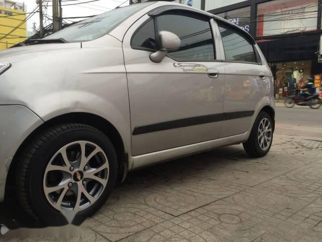 Cần bán xe Chevrolet Spark Van đời 2010, màu bạc