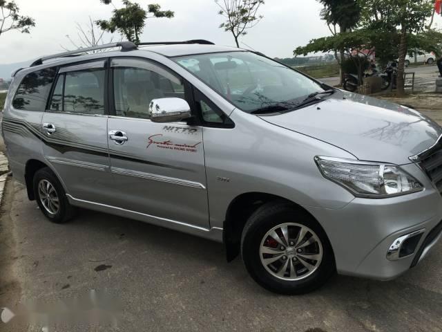 Bán Toyota Innova sản xuất năm 2010, màu bạc