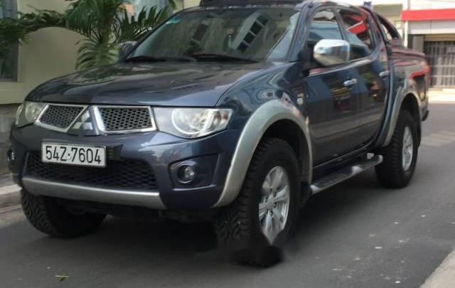 Bán Mitsubishi Triton đời 2009, màu đen chính chủ, giá chỉ 300 triệu