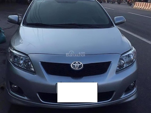 Bán xe Toyota Corolla altis sản xuất 2009, màu bạc, giá tốt