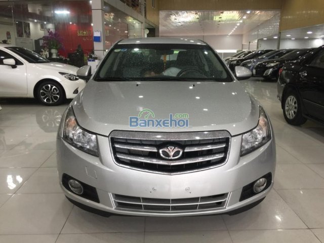 Salon bán Daewoo Lacetti năm sản xuất 2010, màu bạc, nhập khẩu  