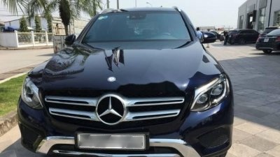 Bán Mercedes đời 2018, màu đen, nhập khẩu nguyên chiếc