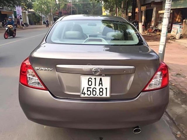 Cần bán gấp Nissan Sunny 1.5AT đời 2016, màu nâu, giá tốt