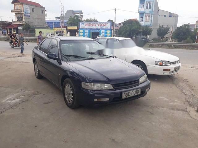 Bán xe Honda Accord Số sàn năm 1998, nhập khẩu nguyên chiếc, giá tốt