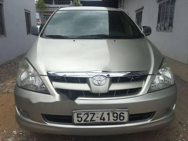 Bán xe Toyota Innova G sản xuất năm 2006, màu bạc xe gia đình, 330 triệu