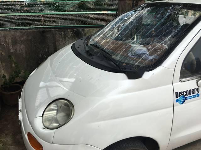 Cần bán xe Daewoo Matiz đời 2000, màu trắng