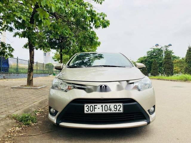 Cần bán gấp Toyota Vios sản xuất năm 2016, màu ghi vàng 