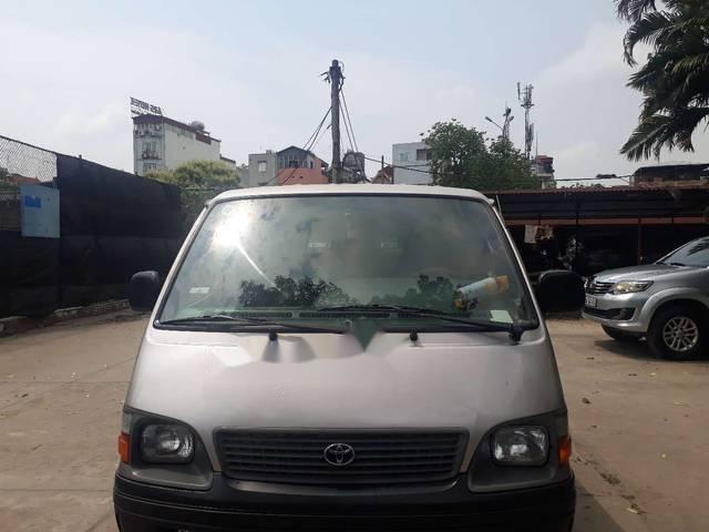 Bán ô tô Toyota Hiace đời 2005, màu bạc, giá 168tr